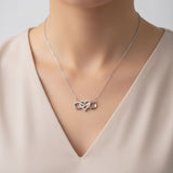 Infinity Love Kette – Ein Zeichen für ewige Liebe